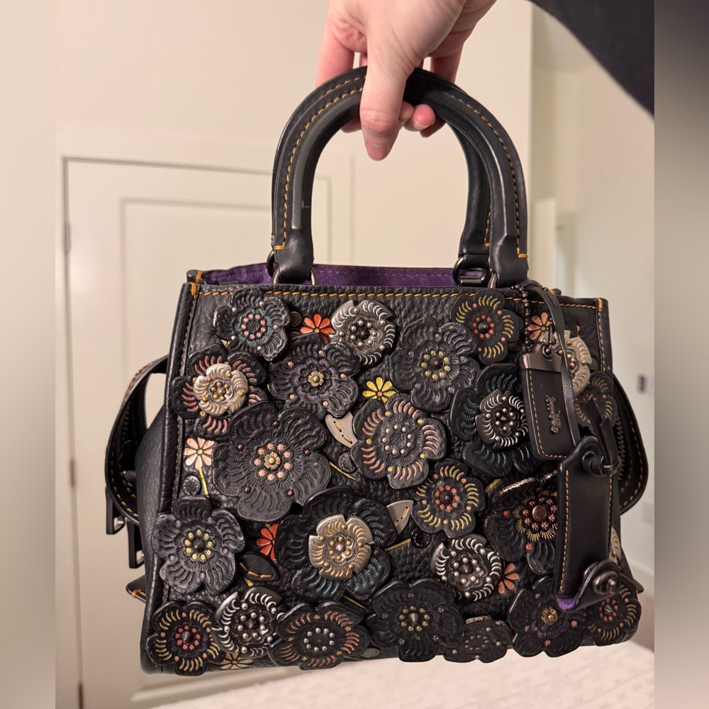 Rogue 25, tooled tea rose EUC